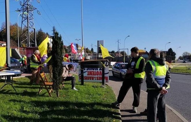 Sarı yelekliler yeniden sokakta